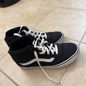 VANS | Black & White Size 9 Women
